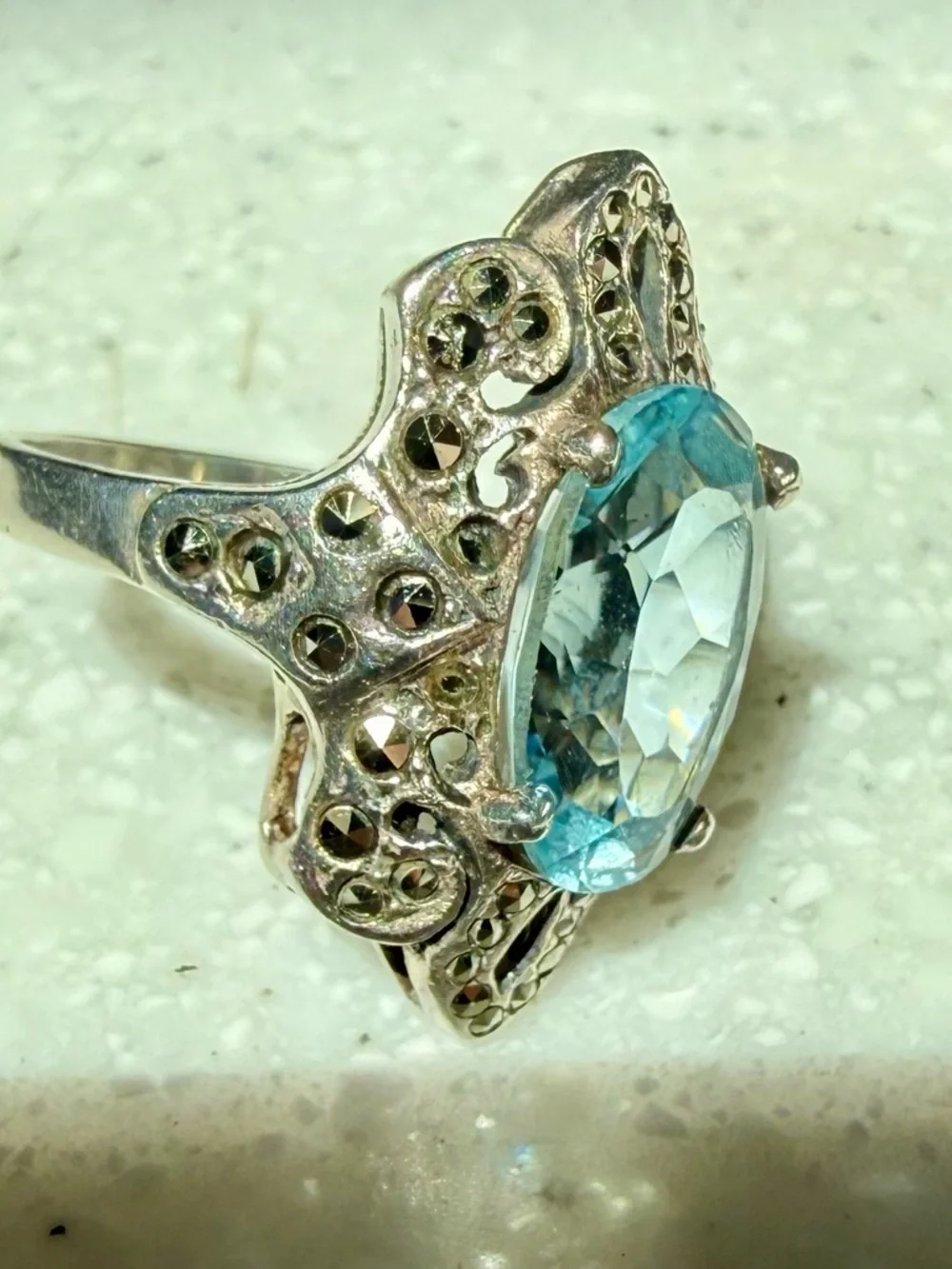 Vintage Marcasite & Silver Ring - Picture 5 of 5